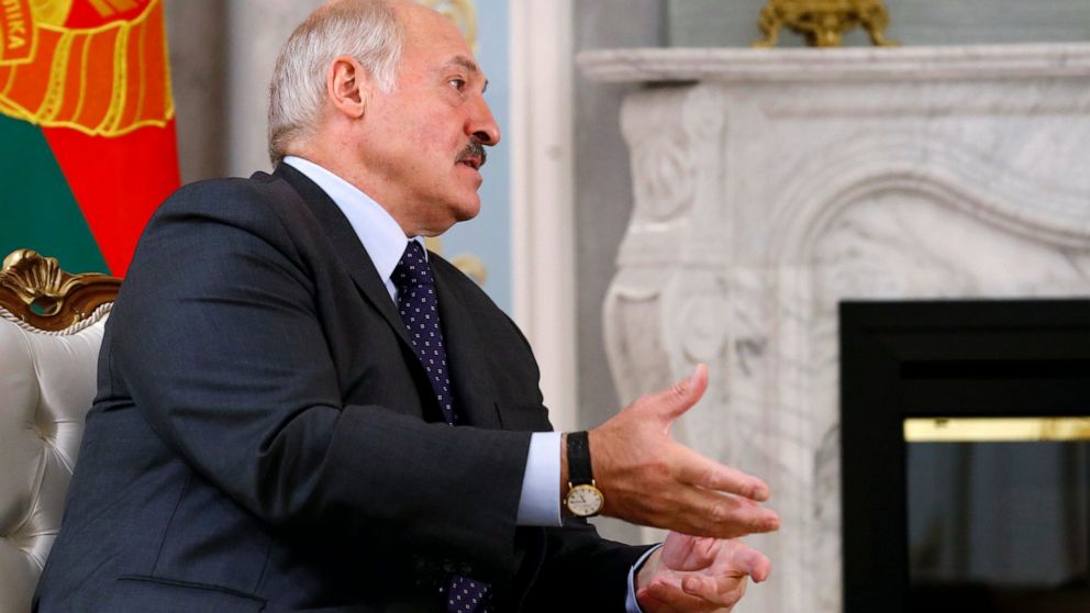 Беларусь: президент угрожает изгнать СМИ за новости о выборах