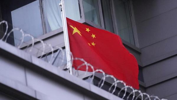 США закрыли китайское консульство в Хьюстоне